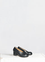 Black Pumps
