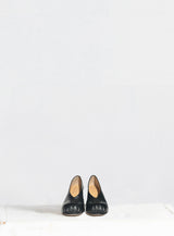 Black Pumps